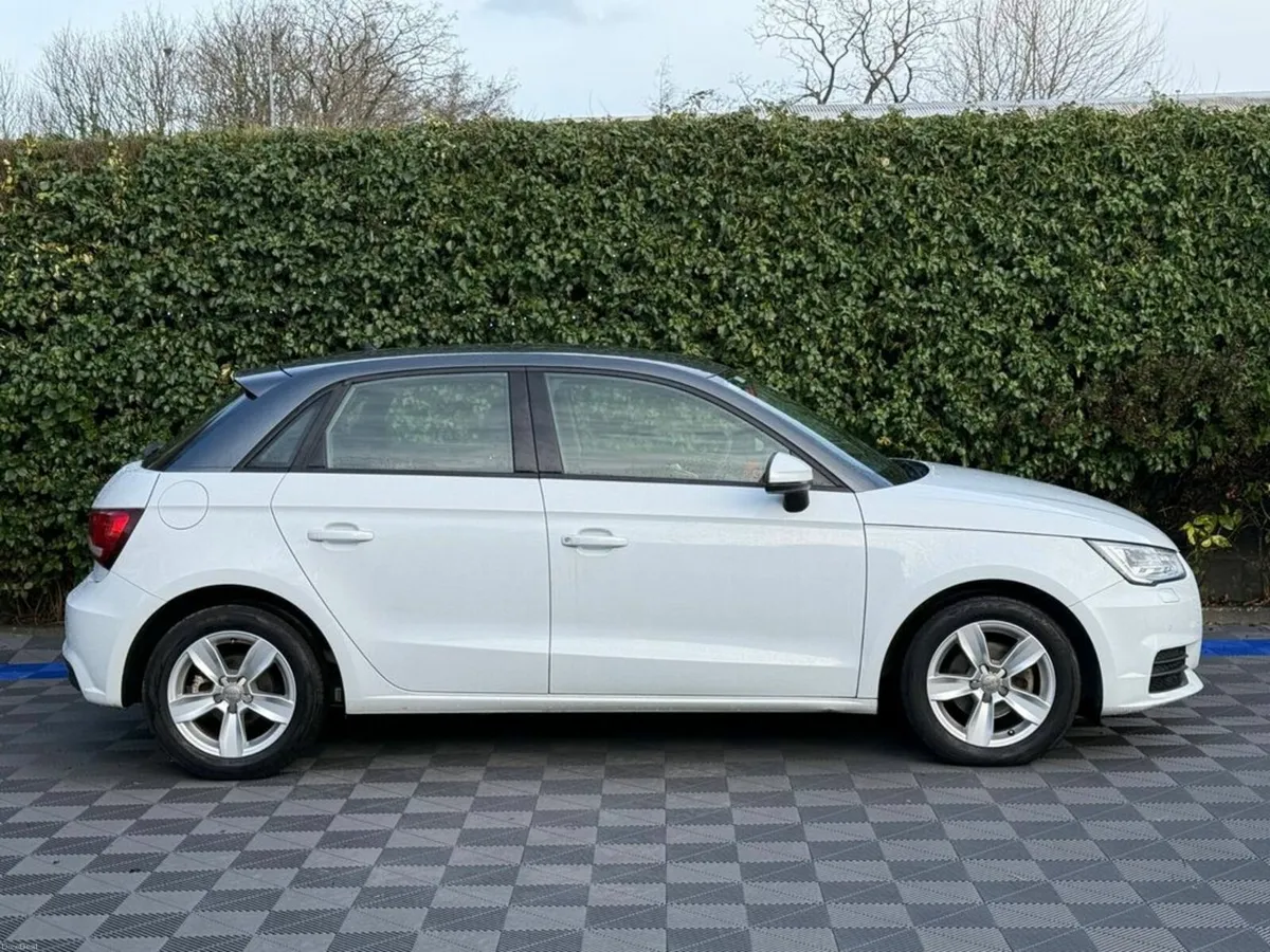 Audi A1 1.0 TFSI AUTO // VERY LOW MILEAGE // FULL - Image 2