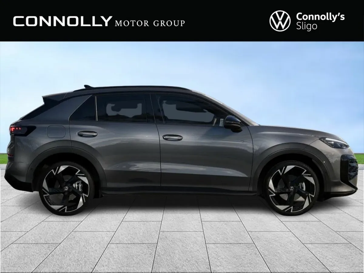 Volkswagen T-Roc RLINE 1.5TSI 150HP AUTO *NEW MODE - Image 3