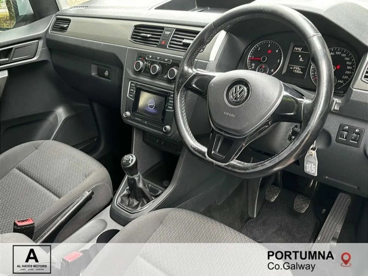 Volkswagen Caddy Maxi Life 2018 7 SEATER LIFE TREN - Image 2
