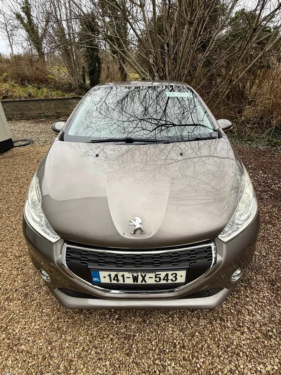 Peugeot 208 2014 - Image 1