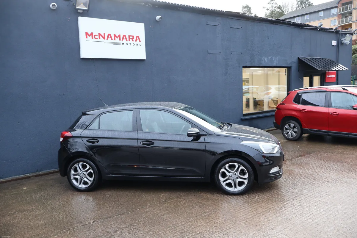 Hyundai i20 5dr Low Mileage Exceptional Condition! - Image 2