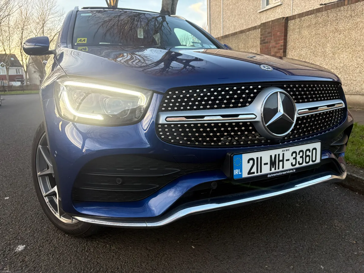 Mercedes-Benz GLC 2021 300DE AMG LINE PREMIUM + 4M - Image 4