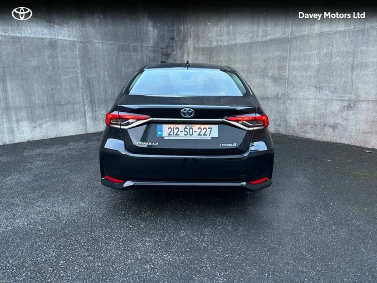 Toyota Corolla 1.8 - Image 4