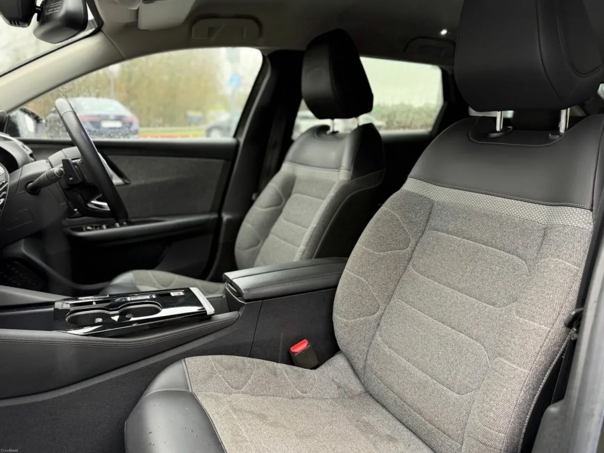 Citroen C5 X -FEEL PACK PHEV 225 EAT8 - Image 6