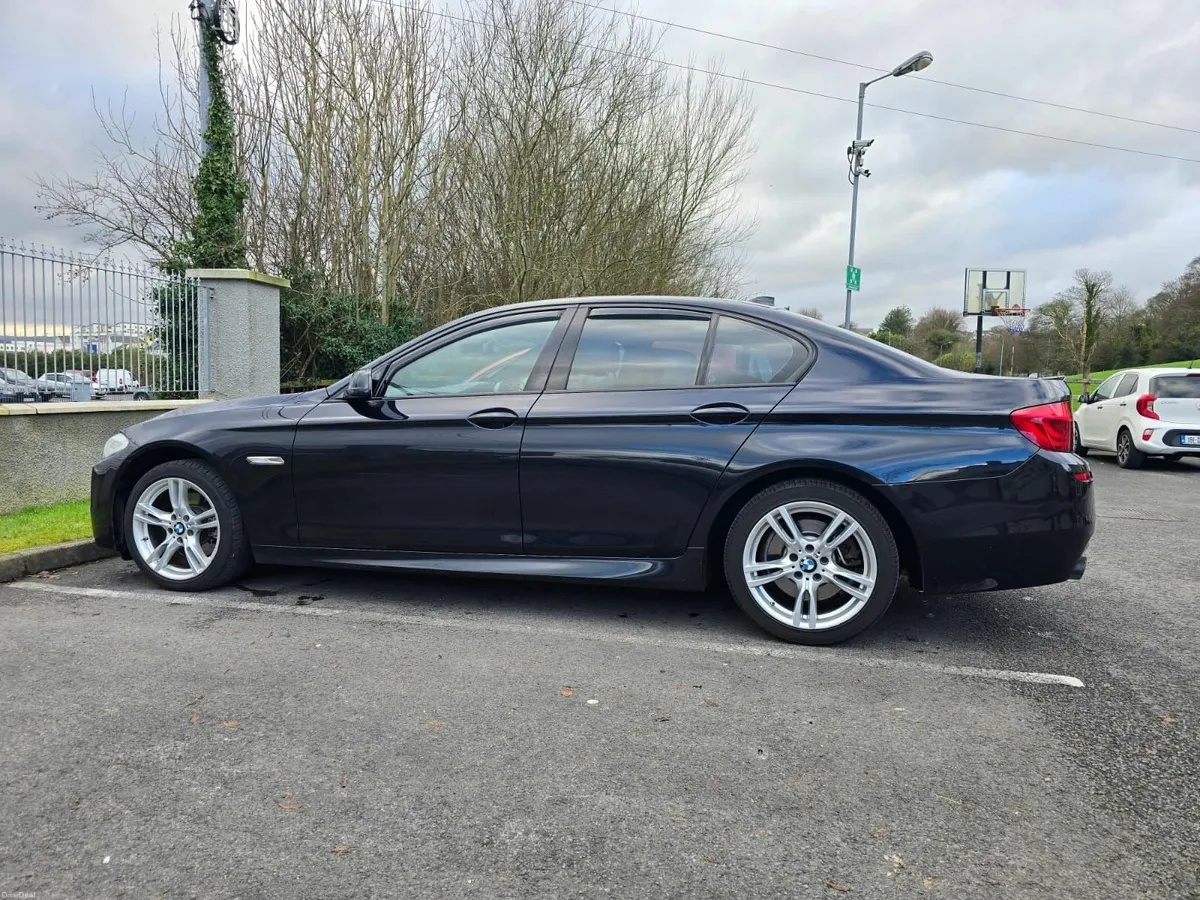 BMW 5-Series 2012 Automatic - Image 1