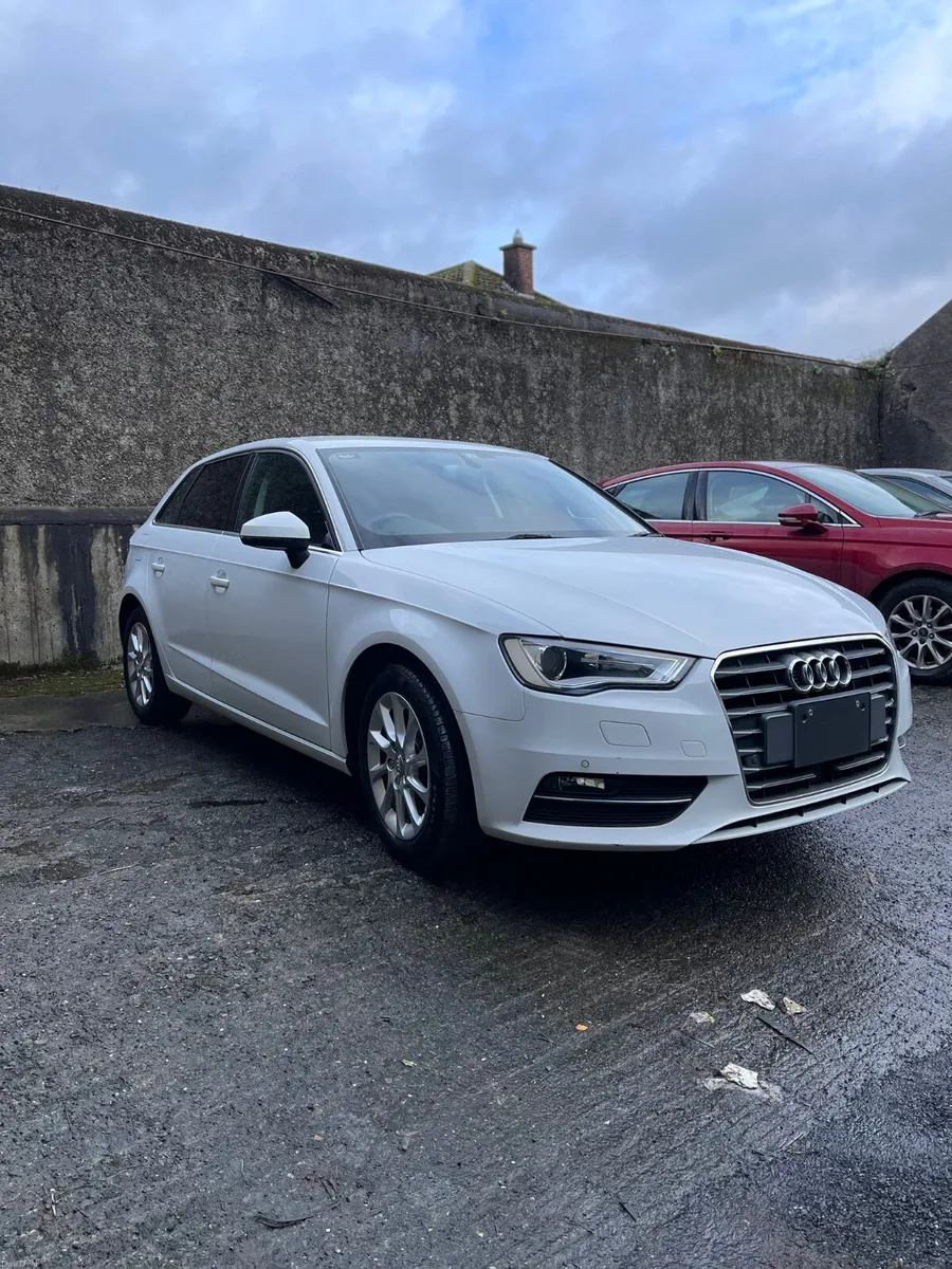 2015 AUDI A3 SPORTBACK 1.4 TFSI DSG AUTO - Image 1