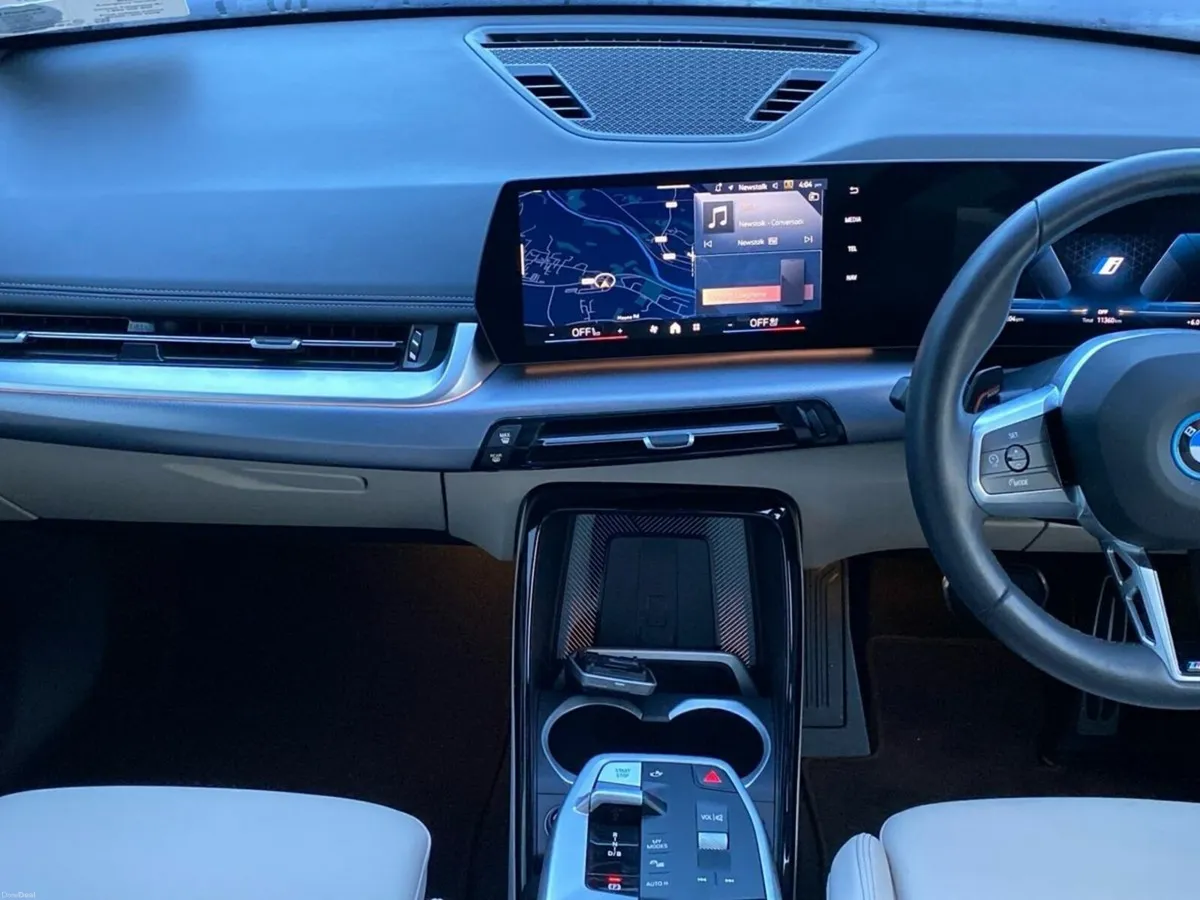 BMW iX1 eDrive20 M Sport - Image 4