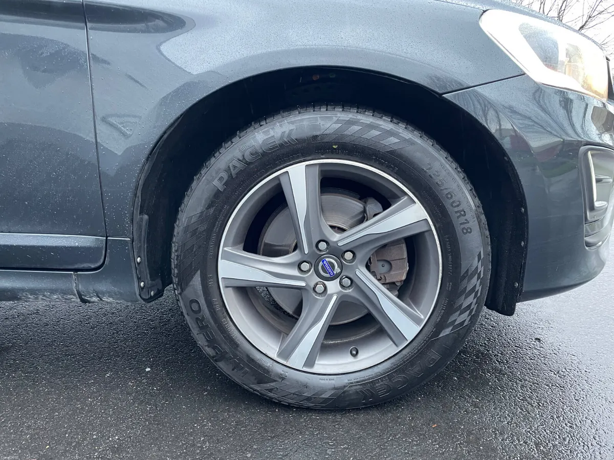 2.0 R-DESIGN D4 181BHP-BLUETOOTH STREAMING -200TAX - Image 2