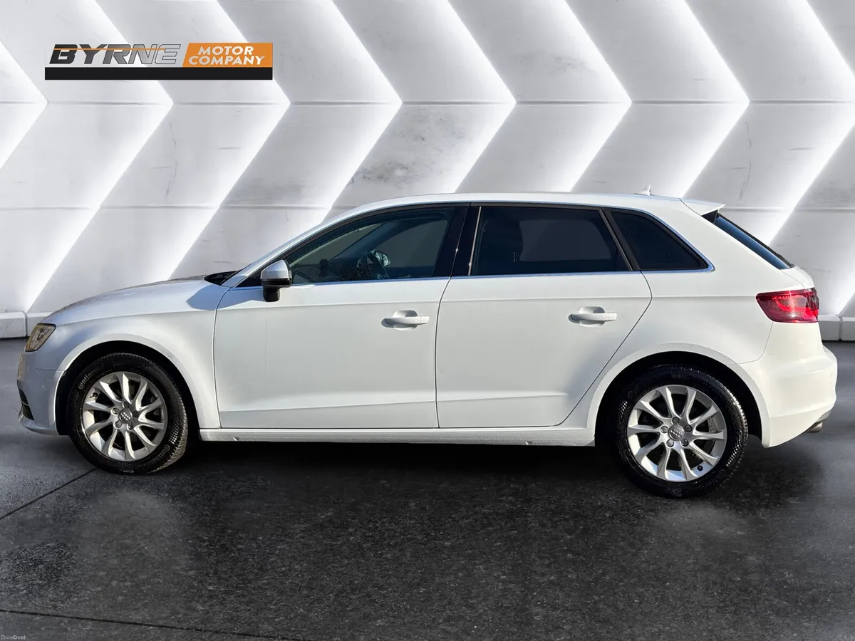 AUDI A3 1.4 TFSI AUTO 2014 - Image 2