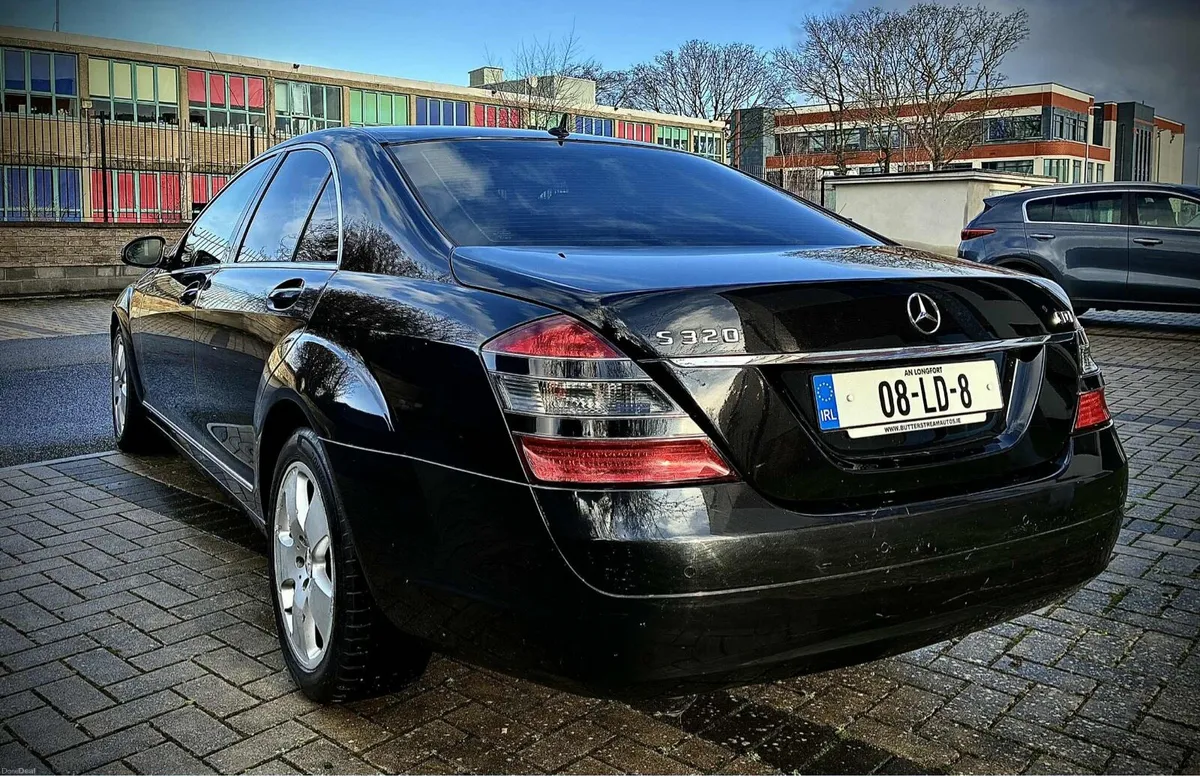 Mercedes Benz S-class - Image 3