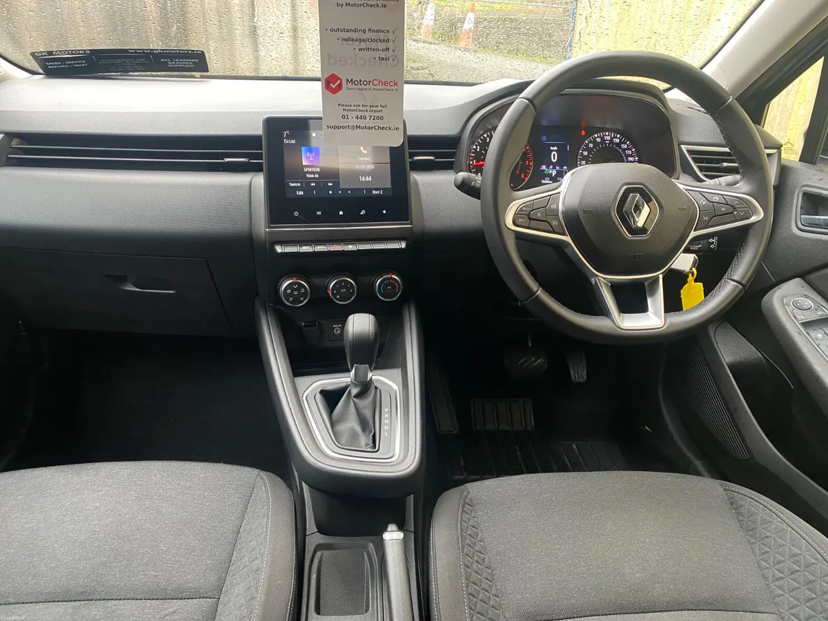 Renault Clio 2023//AUTO//FINANCE AVAILABLE/// - Image 6