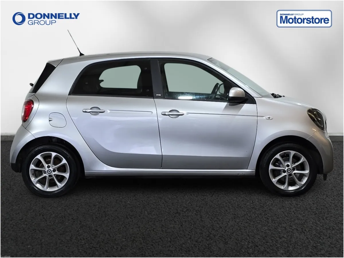 smart forfour Hatchback Passion - Image 3