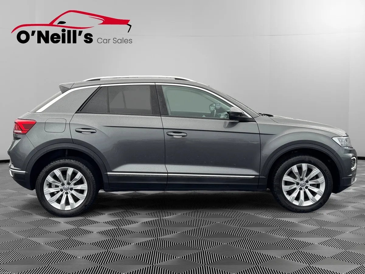Volkswagen T-Roc 2018 SPORT 1.5 TSI PAN ROOF! - Image 2