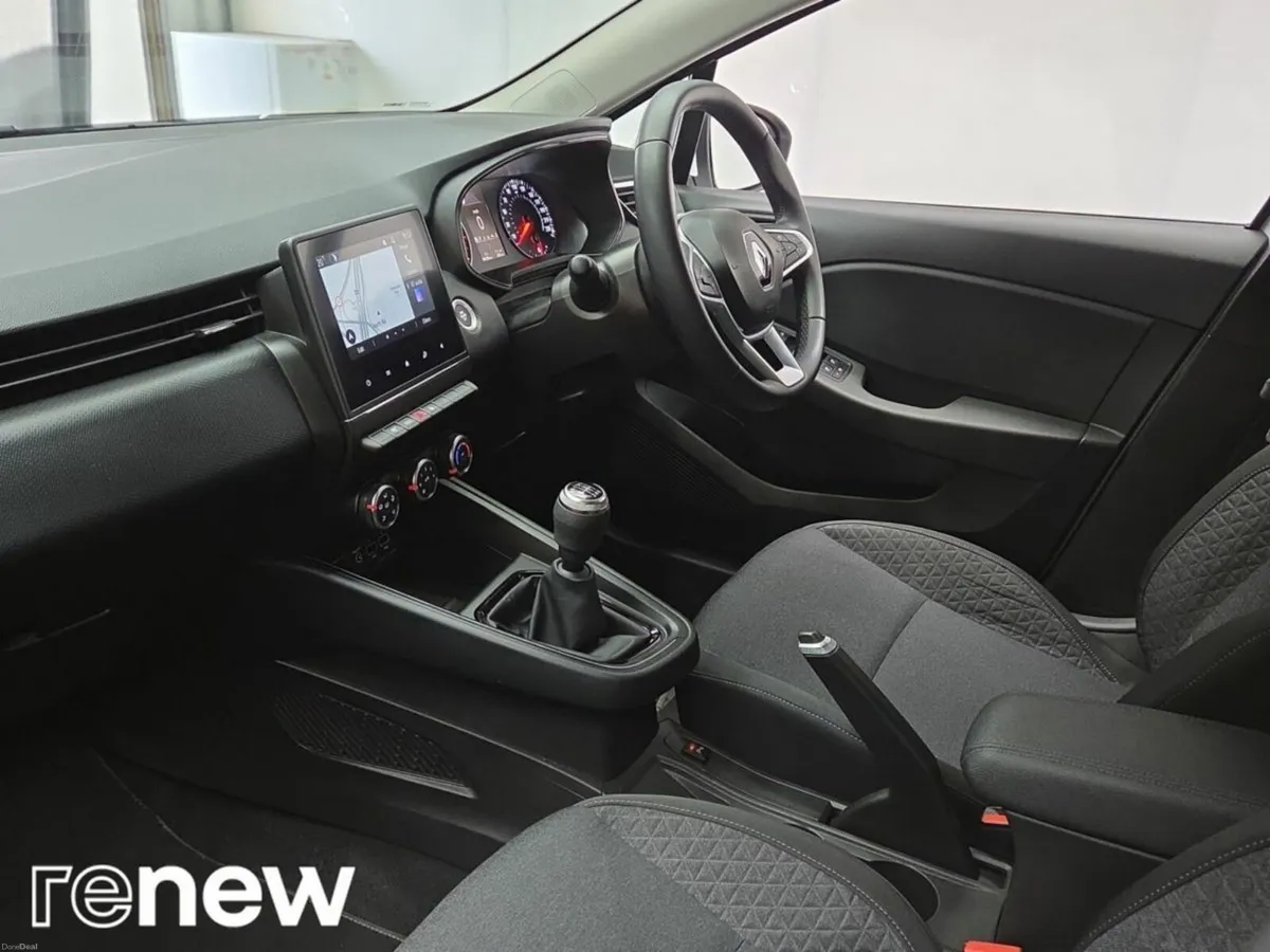 Renault Clio Iconic TCe 90 - Image 3