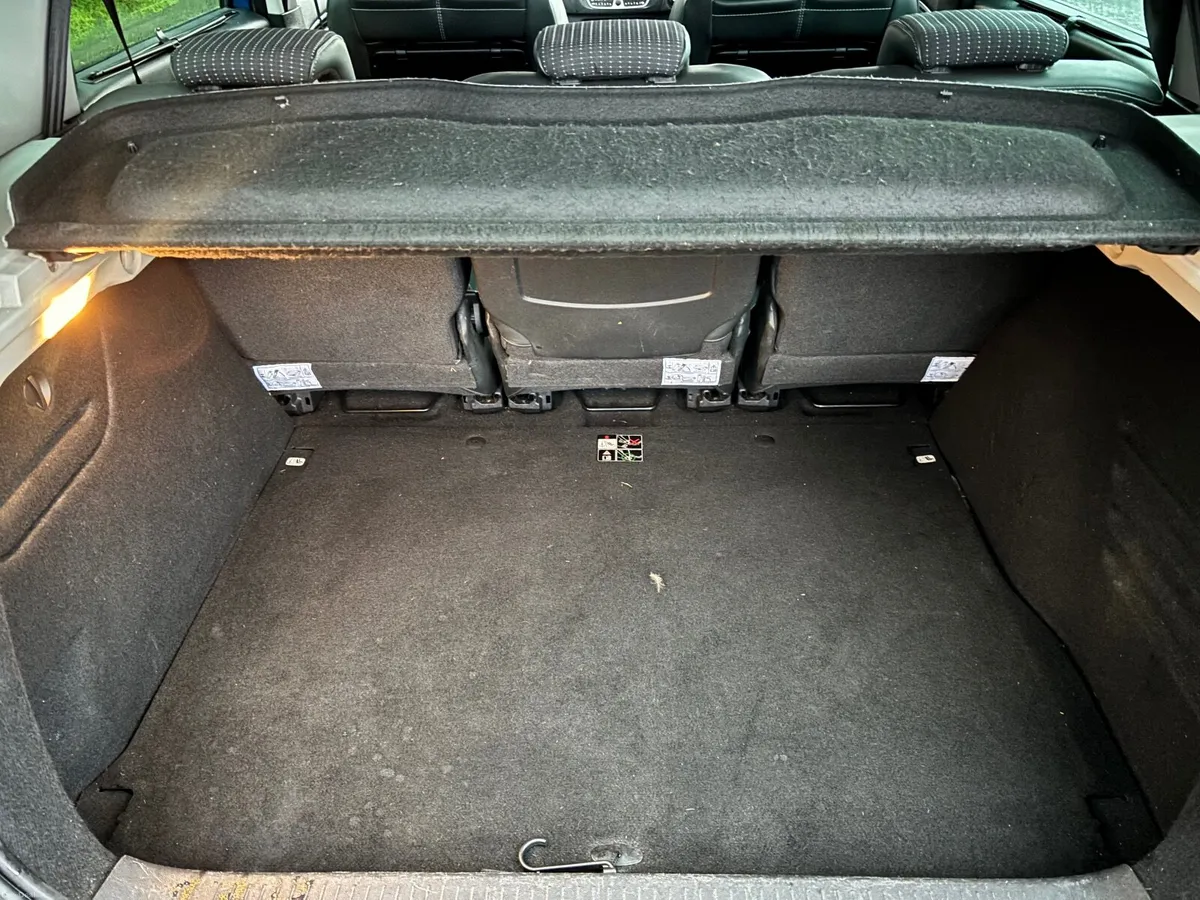 Renault Scenic 1.5 DCI Tom Tom NCT 01/2027 - Image 3