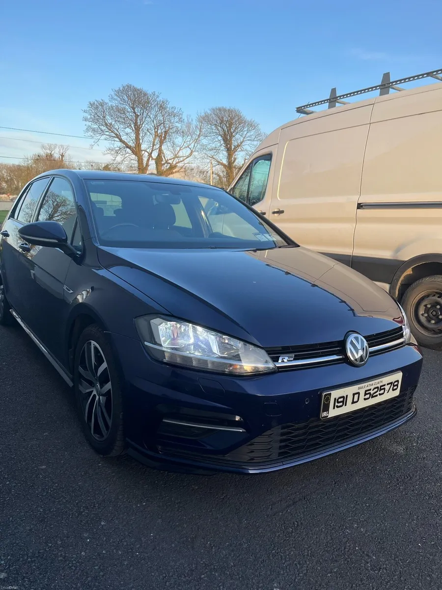 Volkswagen Golf R-Line 2.0 TDI 150HP - Image 2