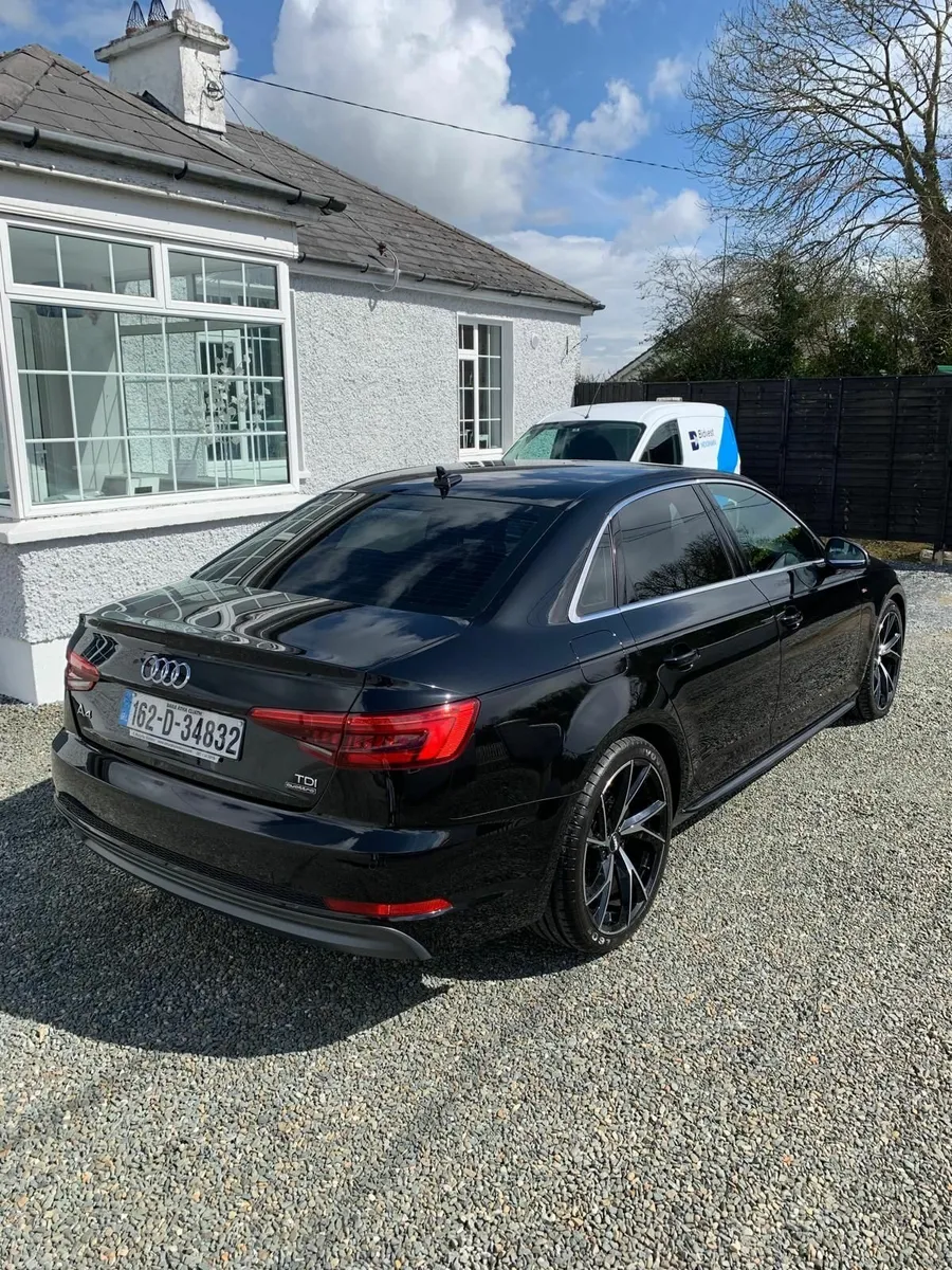 Audi A4 S-LINE 2.0 TDI QUATTRO 190bhp *Top Spec* - Image 2