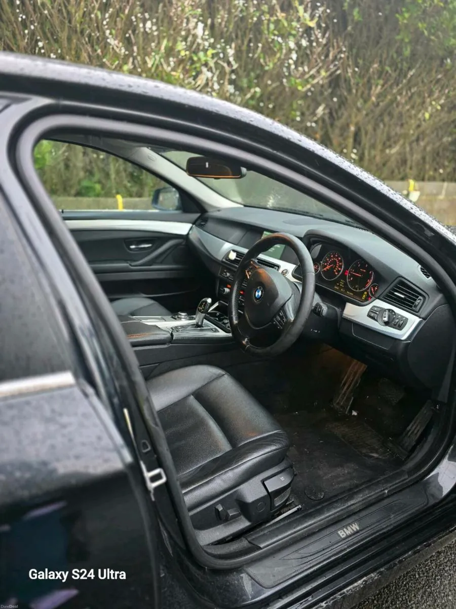 BMW 5-series 2010 Diesel - Image 3