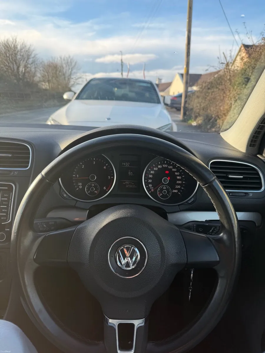 TDI golf 1.6 2011 - Image 4