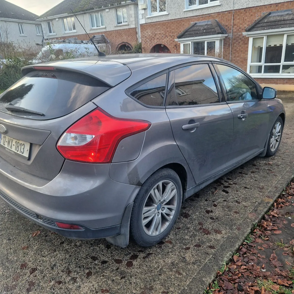 Ford Focus 2012 - Image 4