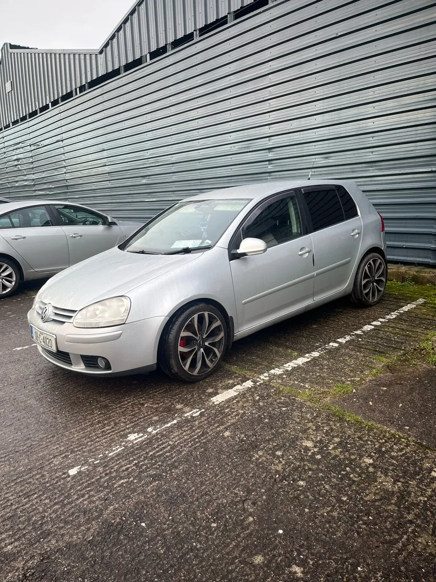 Volkswagen Golf 2008 - Image 2