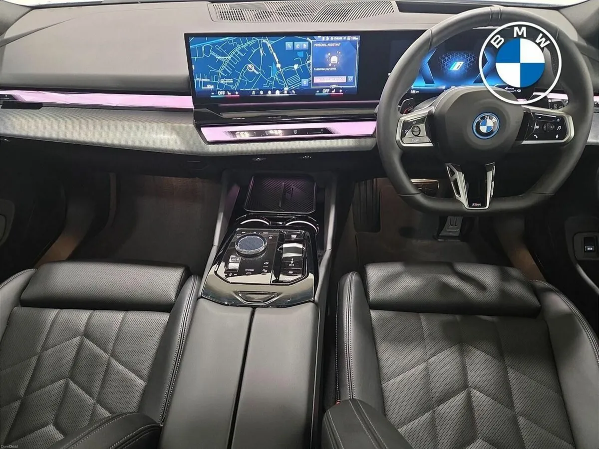 BMW 5-Series 530e M Sport Touring - Image 4