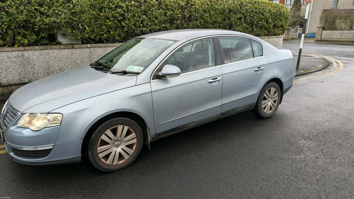 Volkswagen Passat Highline - Image 1