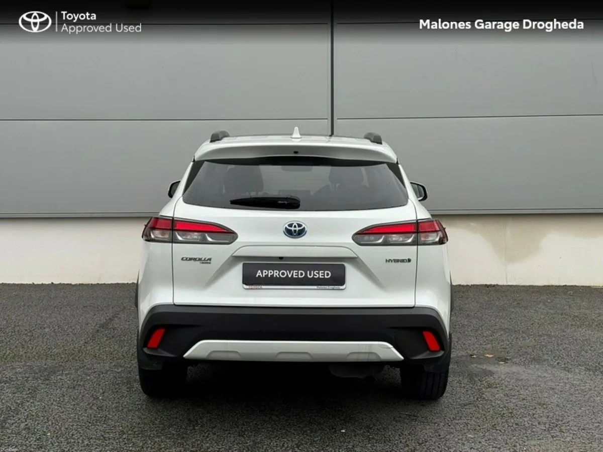 Toyota Corolla Cross 1.8 Sol *High Spec* Call Now - Image 4