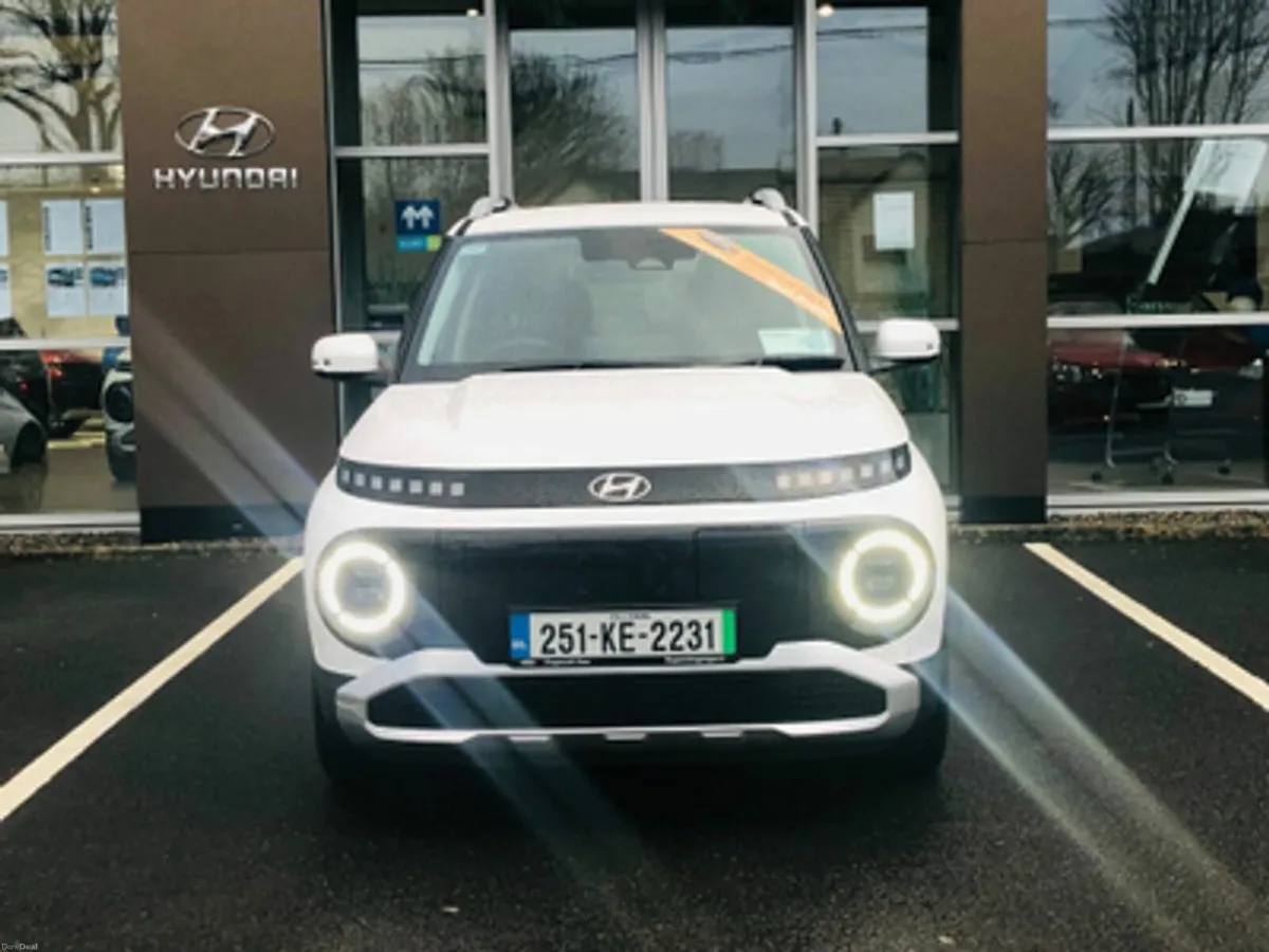 Hyundai INSTER EV Elegance 49Kwh *Demonstrator Mod - Image 2