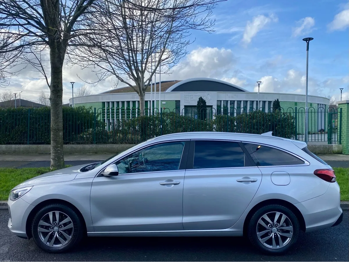 Hyundai i30,diesel(automatic),new NCT! - Image 2