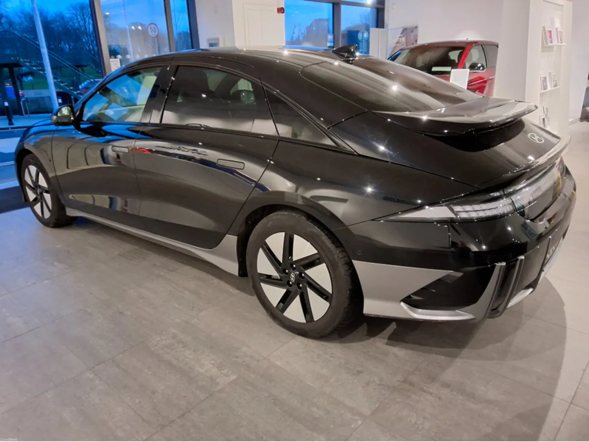 Hyundai IONIQ 6 ELEGANCE 77KW - Long Range Battery - Image 3
