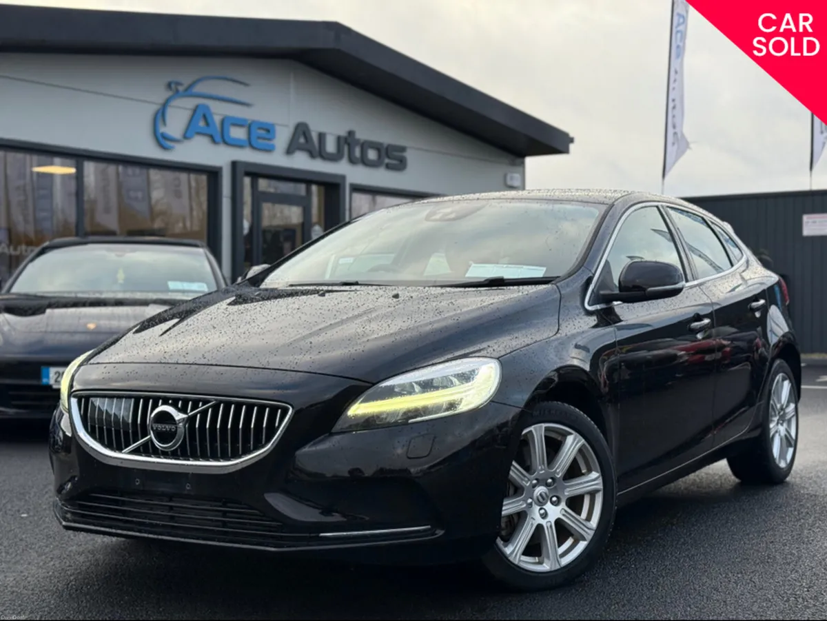 Volvo V40 ** DEPOSIT TAKEN ** D4 INSCRIPTION - 2.0 - Image 1