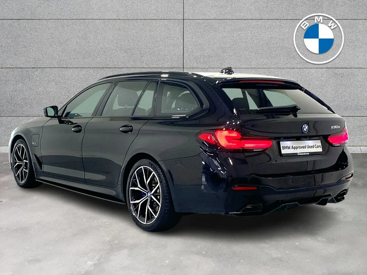 BMW 5-Series 530e M Sport Touring - Image 3