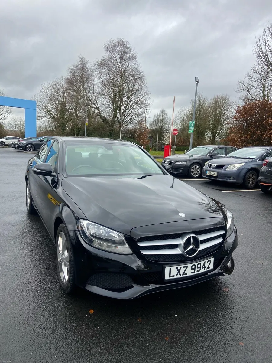 Mercedes-Benz (2017) C200 SE Executive Edition D - Image 3