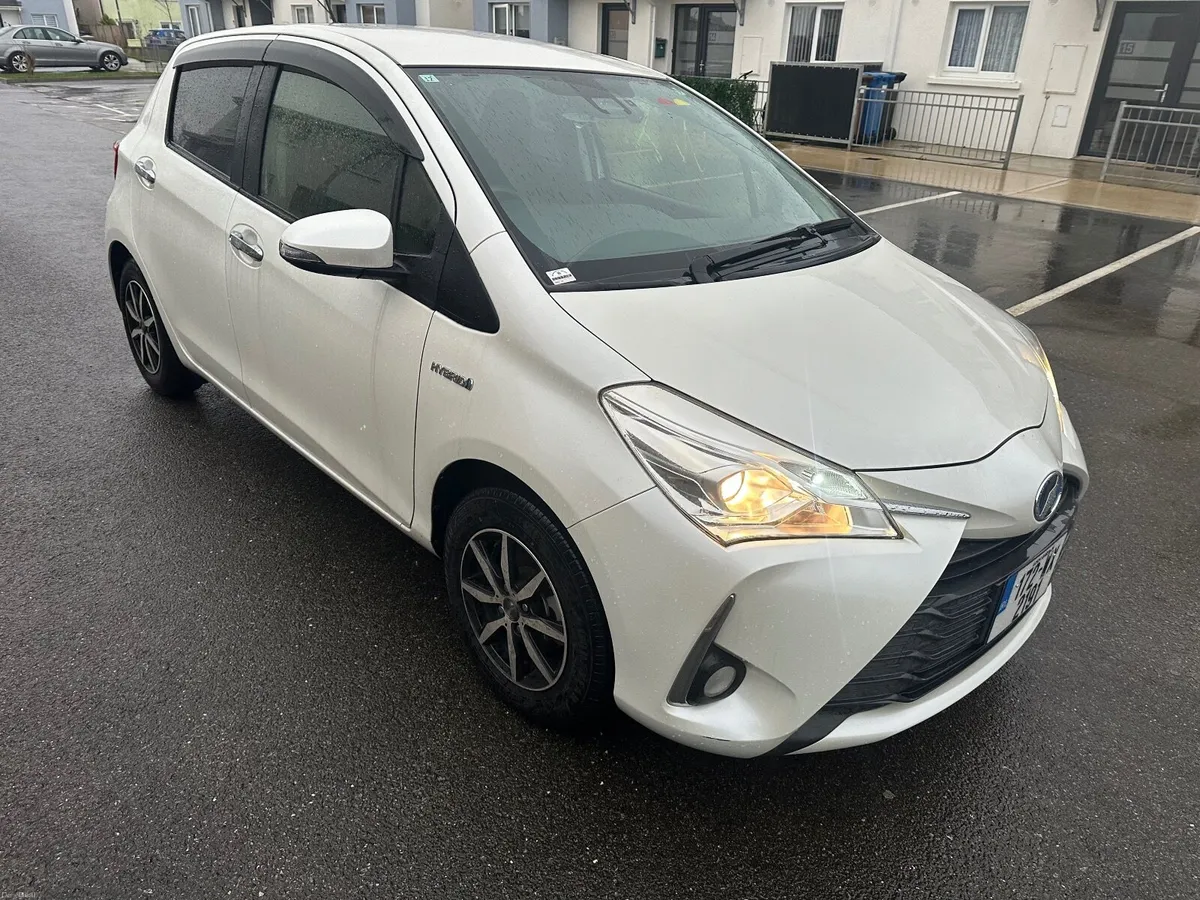 Toyota Vitz 2017 - Image 1