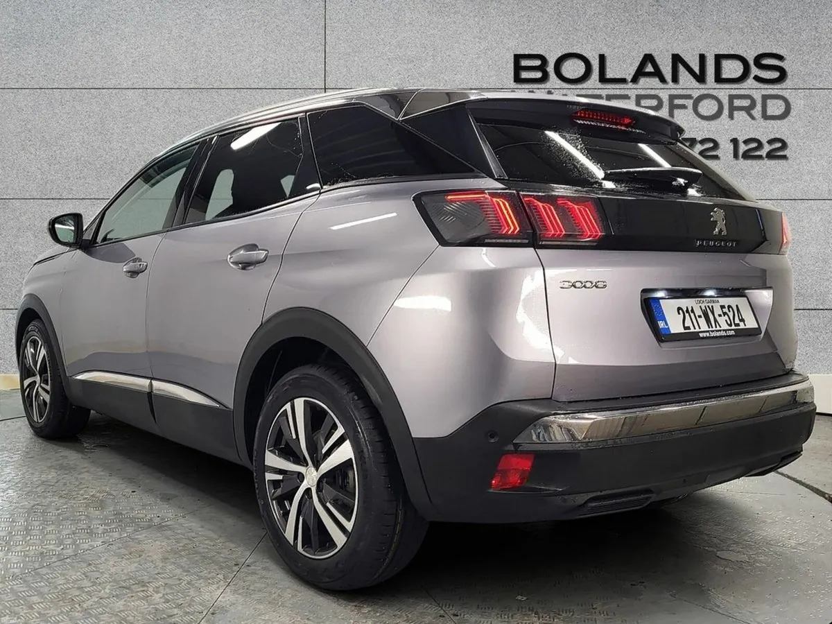 Peugeot 3008 1.2 PureTech 130bhp Allure - Image 2