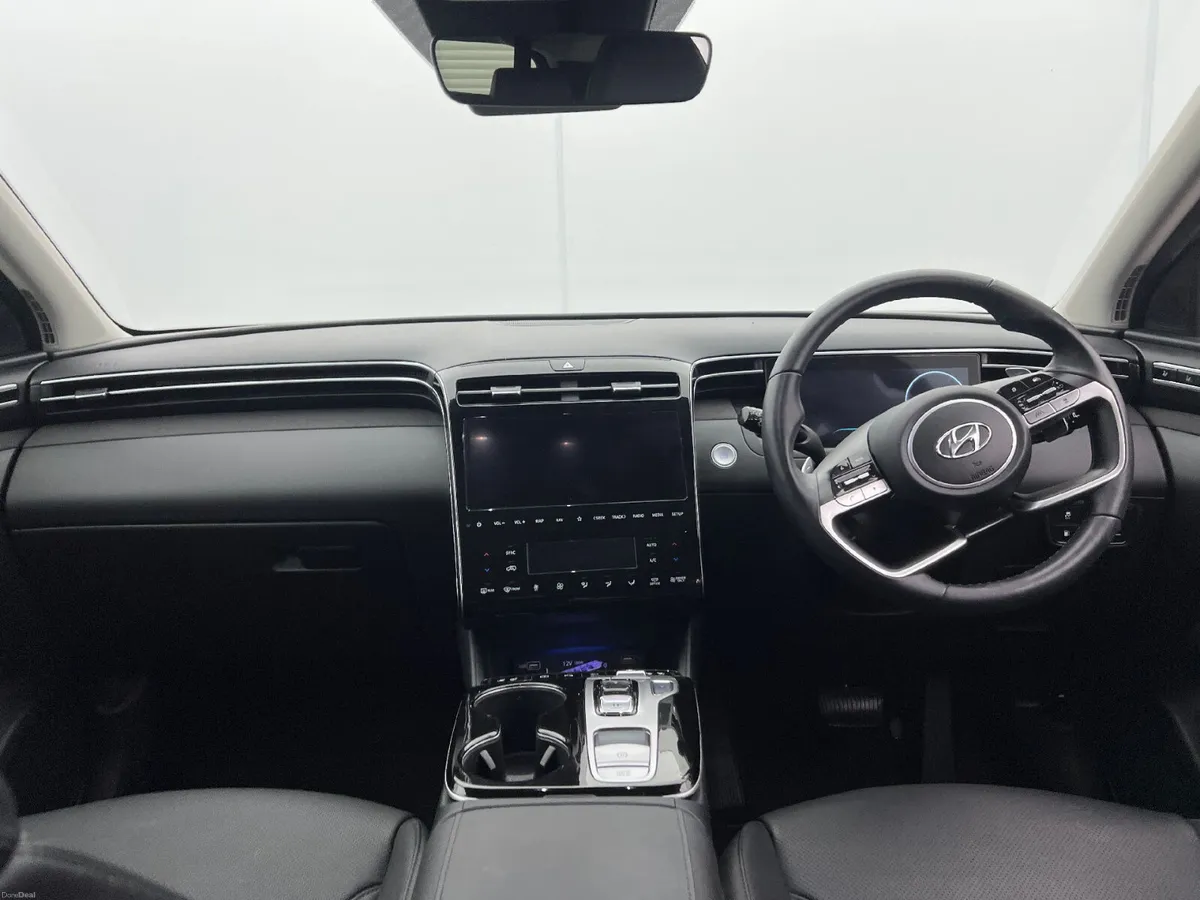 HYUNDAI TUCSON ULTIMATE TGDI PHEV // SUNROOF - Image 2