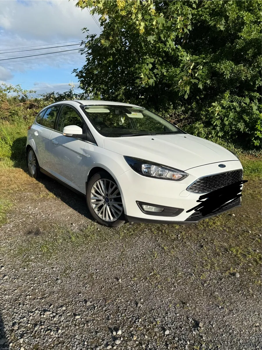Ford Focus Zetec 5DR 1.5TD 95PS 6SPD - Image 1