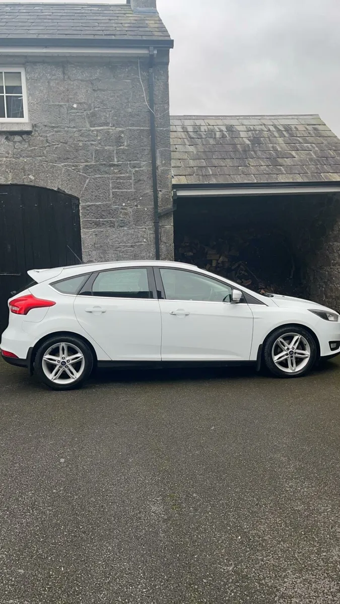 Ford Focus 161 - Image 4