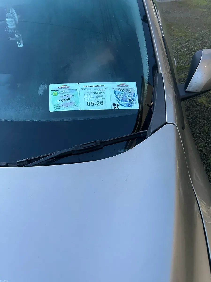 Renault Megaine Estate - Image 4