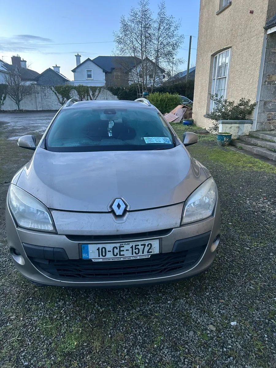 Renault Megaine Estate - Image 1