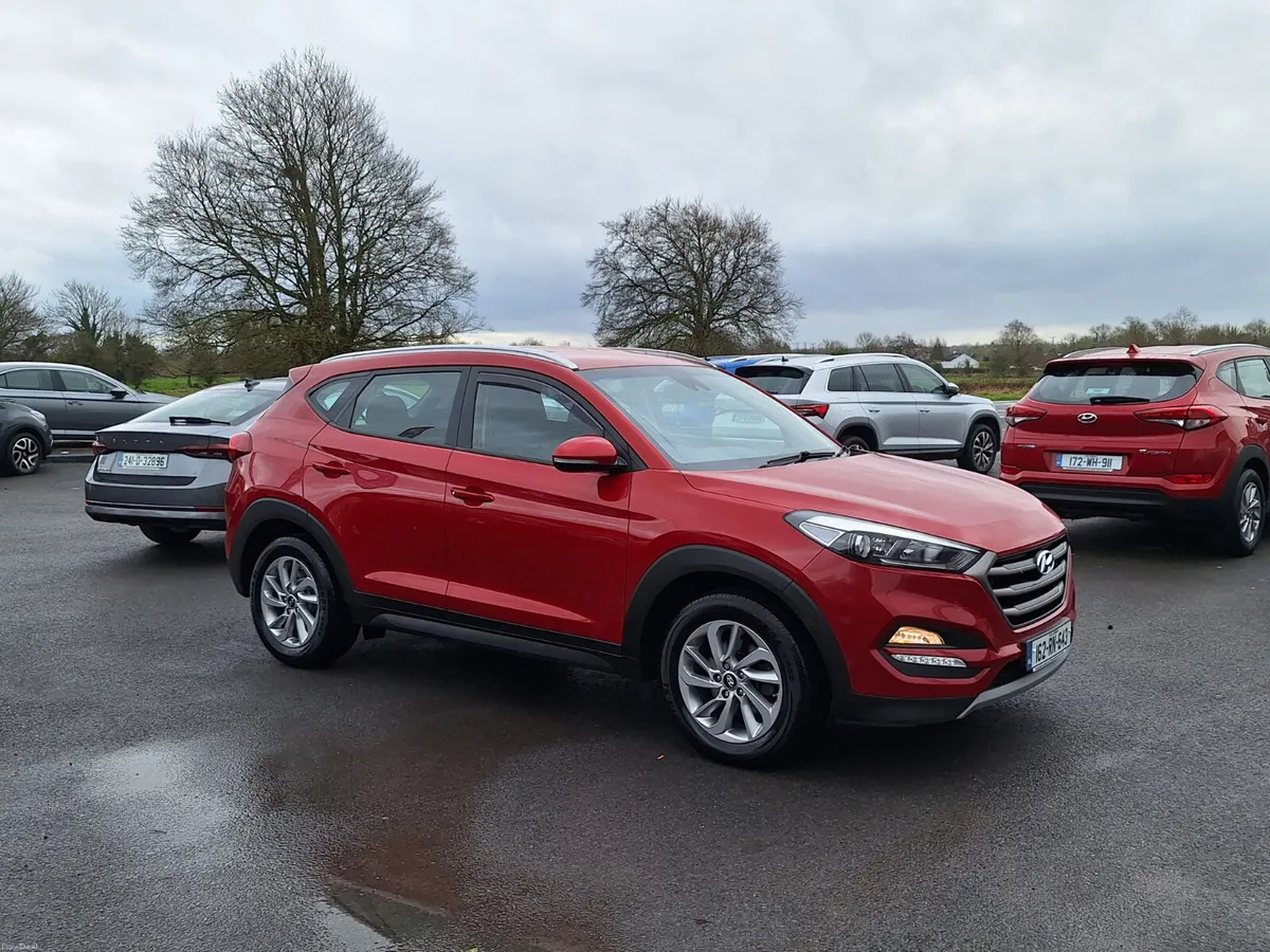 Hyundai Tucson 1.7 SE NAV *Heated Seat/High Spec - Image 1