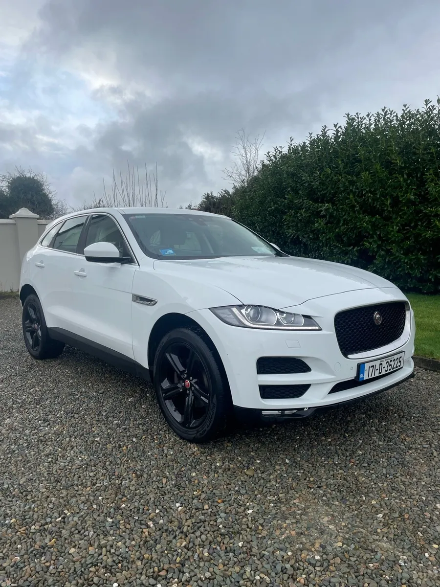 Jaguar F Pace AWD Prestige - Image 2