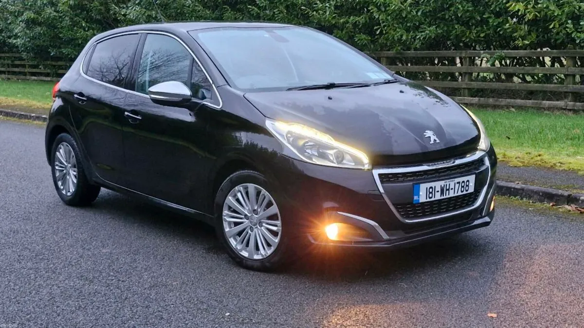2018 peugeot 208 1,2 pure tech allure new nct02/28 - Image 1
