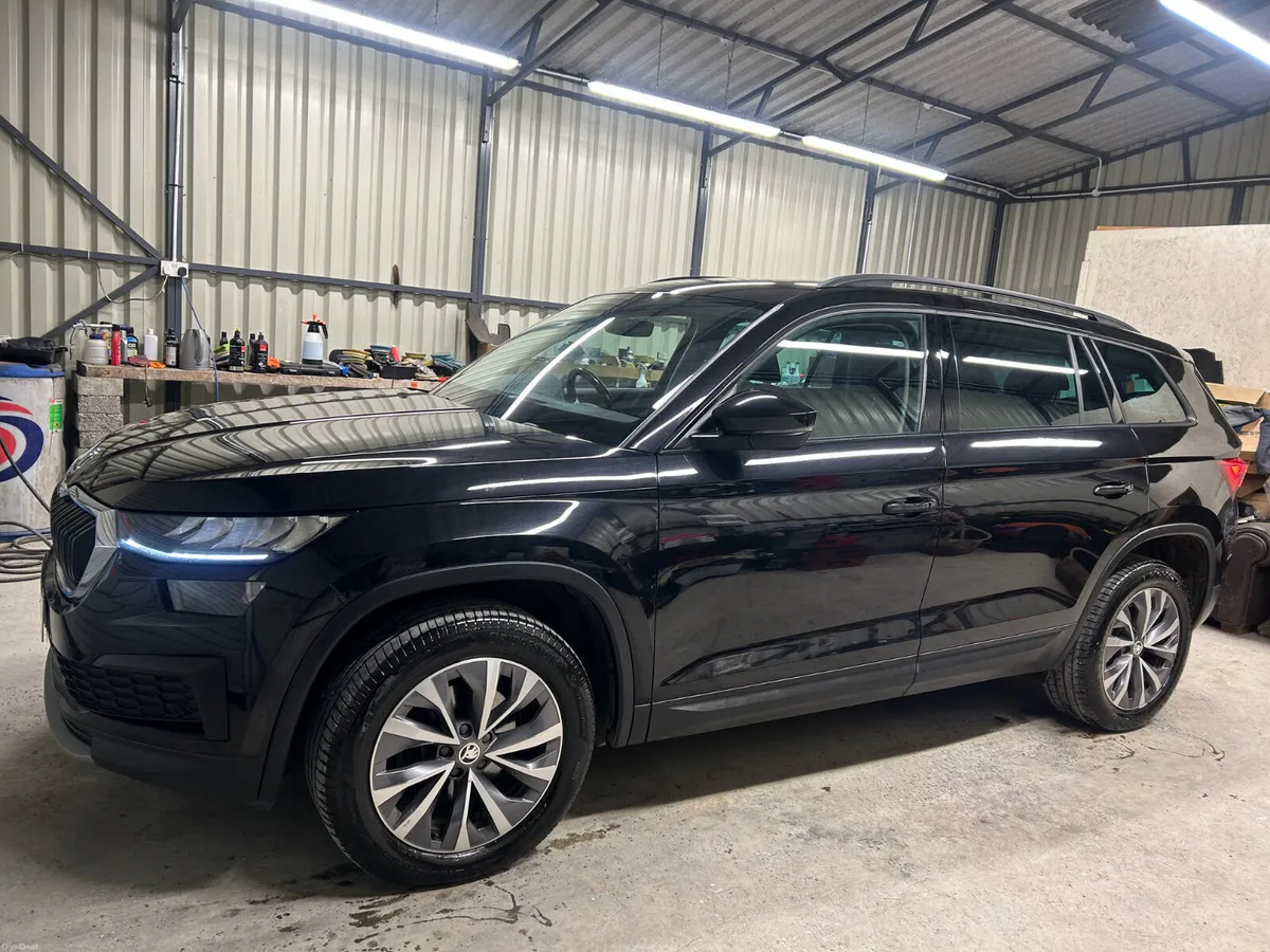 SKODA KODIAQ 2.0TDI 150 SE DRIVE AUTO - Image 1