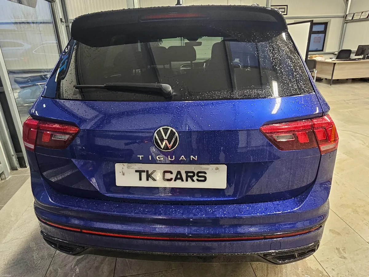 24 VOLKSWAGEN TIGUAN R-LINE BLACK LABEL - Image 4