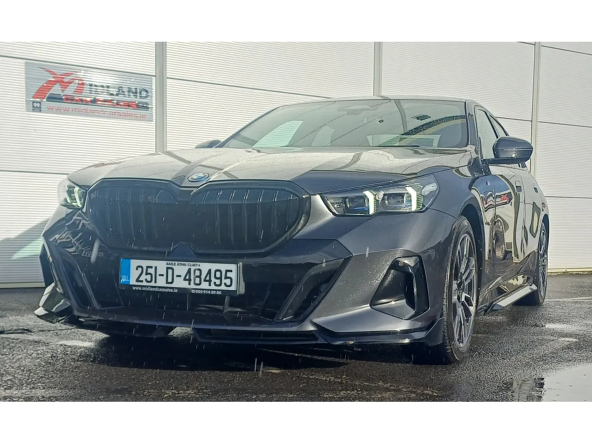 BMW 5-Series 530e  M SPORT AUTO - Image 2