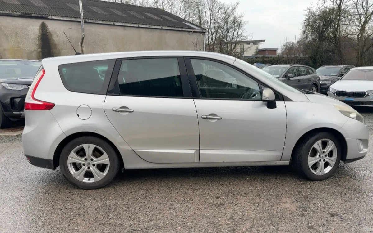 Renault Grand Scenic Low Mileage NCT + Tax - Image 3