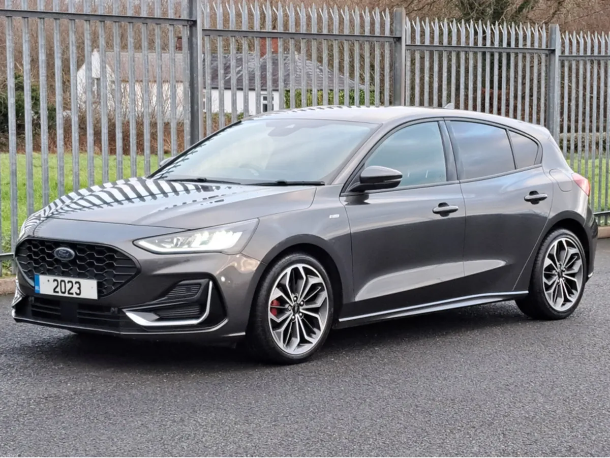 Ford Focus ST-LINE VIGNALE 1.5TD 120BHP 8 SPEED AU - Image 4