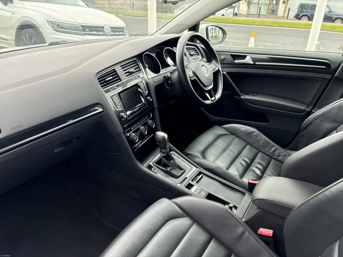 Volkswagen Golf 1.4L Petrol Automatic Highline - Image 3